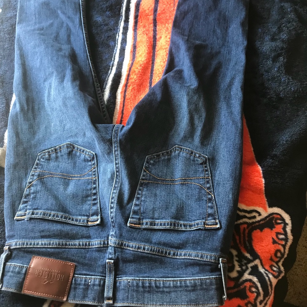 Men’s Hollister jeans